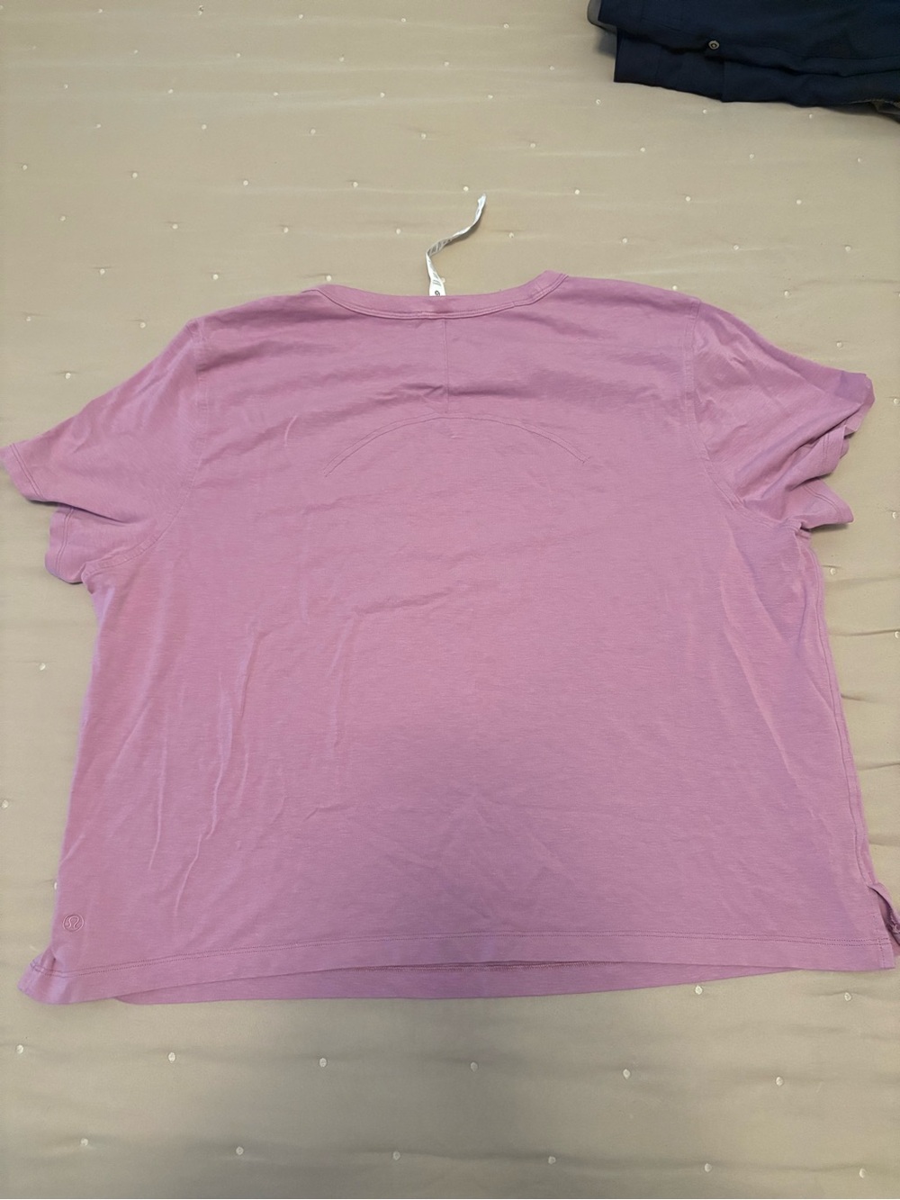 Lululemon Cates Tee - Picture 2 of 4